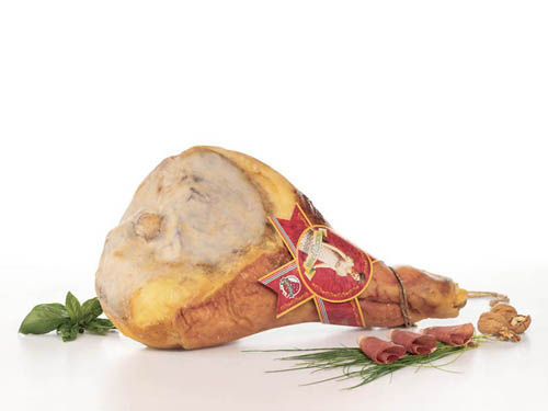 'Parma' seasoned ham with bone (Click here to enlarge)