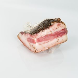 Acquista il nostro guanciale al pepe, clicca e accedi al nostro shop online!
